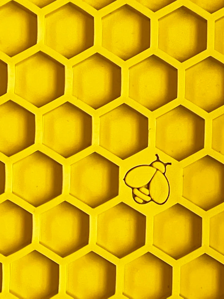 Honeycomb Design Emat Enrichment Lick Mat-Large