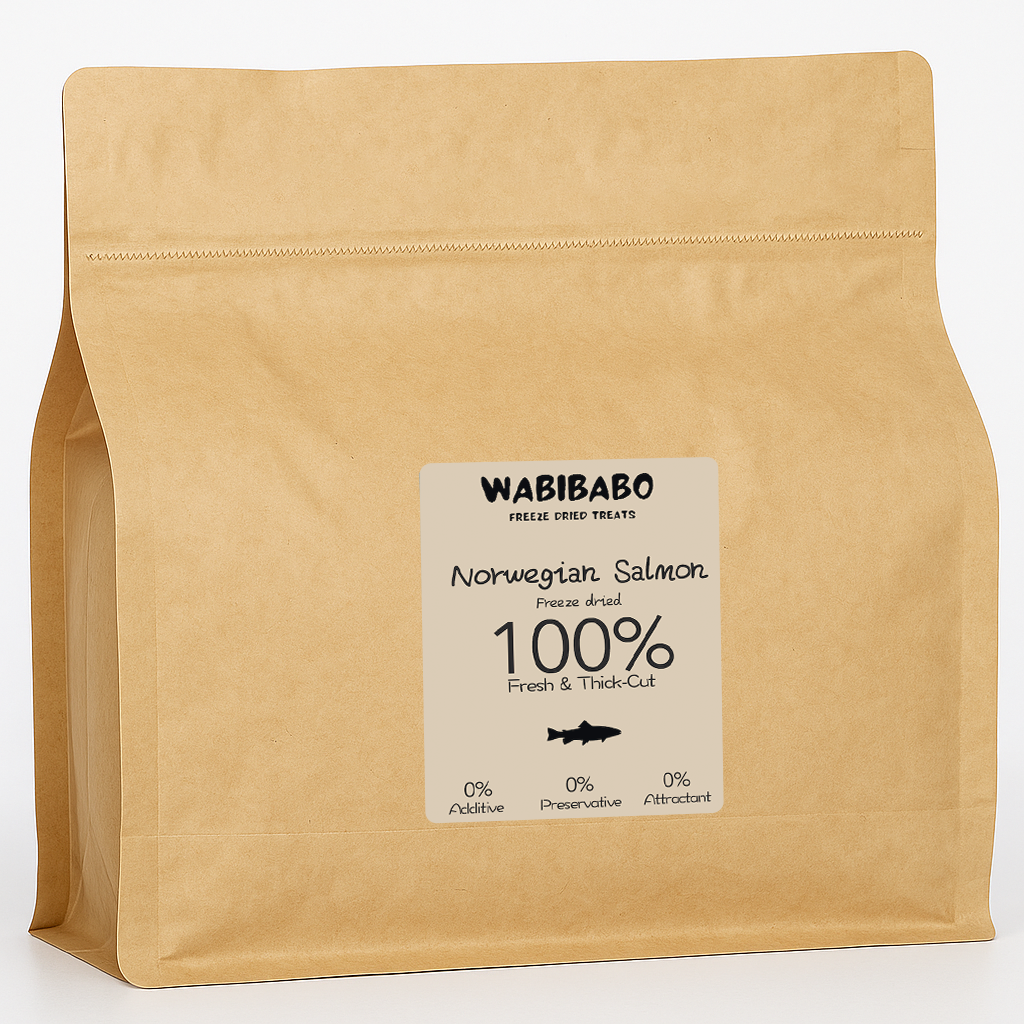 Freeze-Dried Atlantic Salmon Chunks – Rich in Omega-3 for Skin & Coat Health